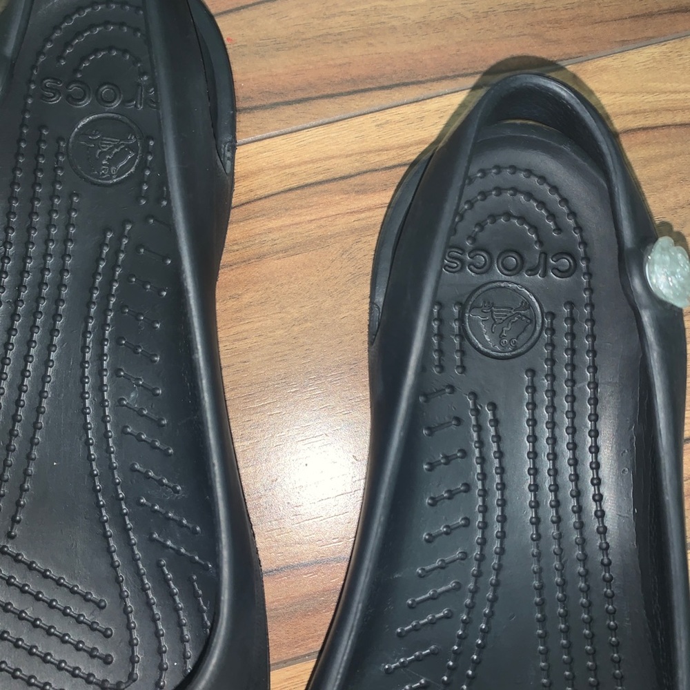 Crocs - Picture 2 of 4